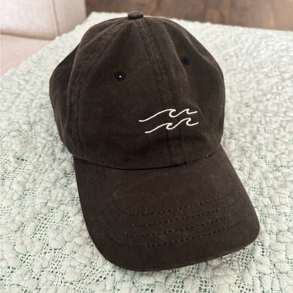 Billabong waves baseball hat 🌊🖤